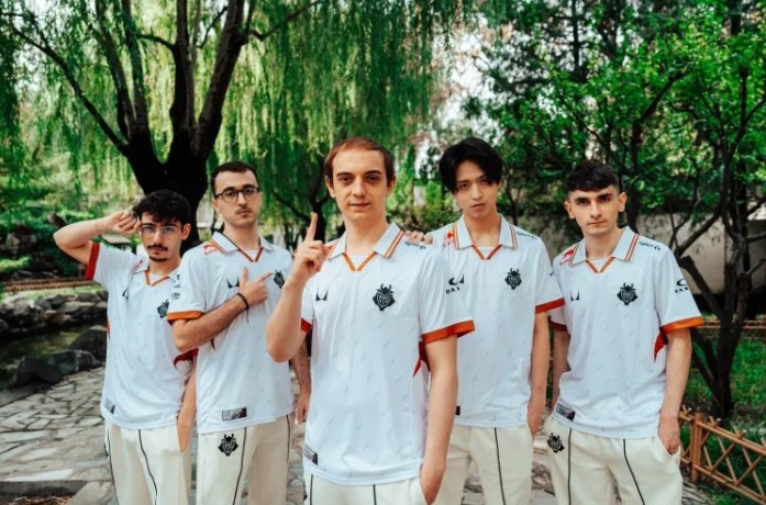 LOL赛事官推：已经有四支队伍拿到了八强的门票